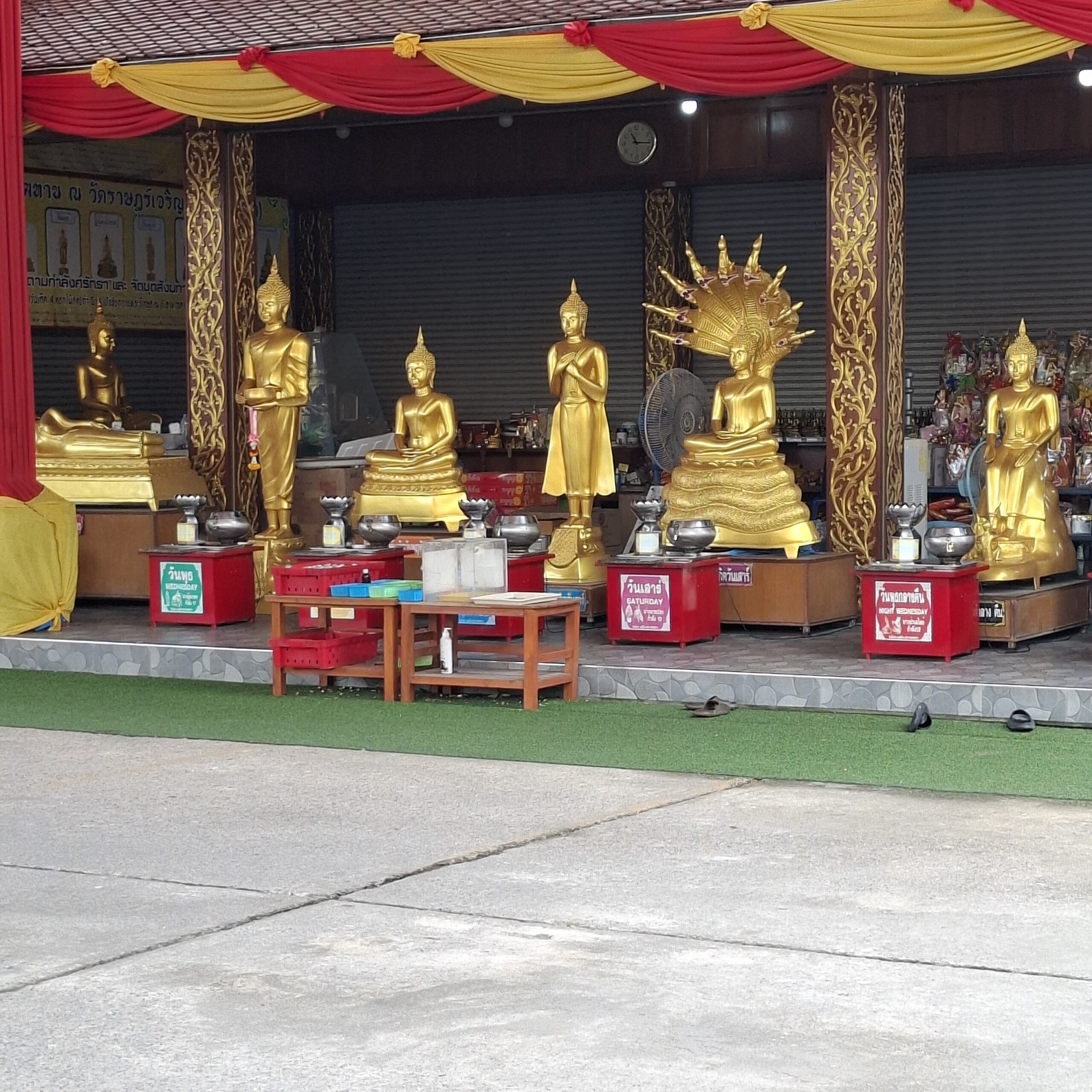 Bangkok Temples Off the Beaten Path: 6 Quiet Sacred Places