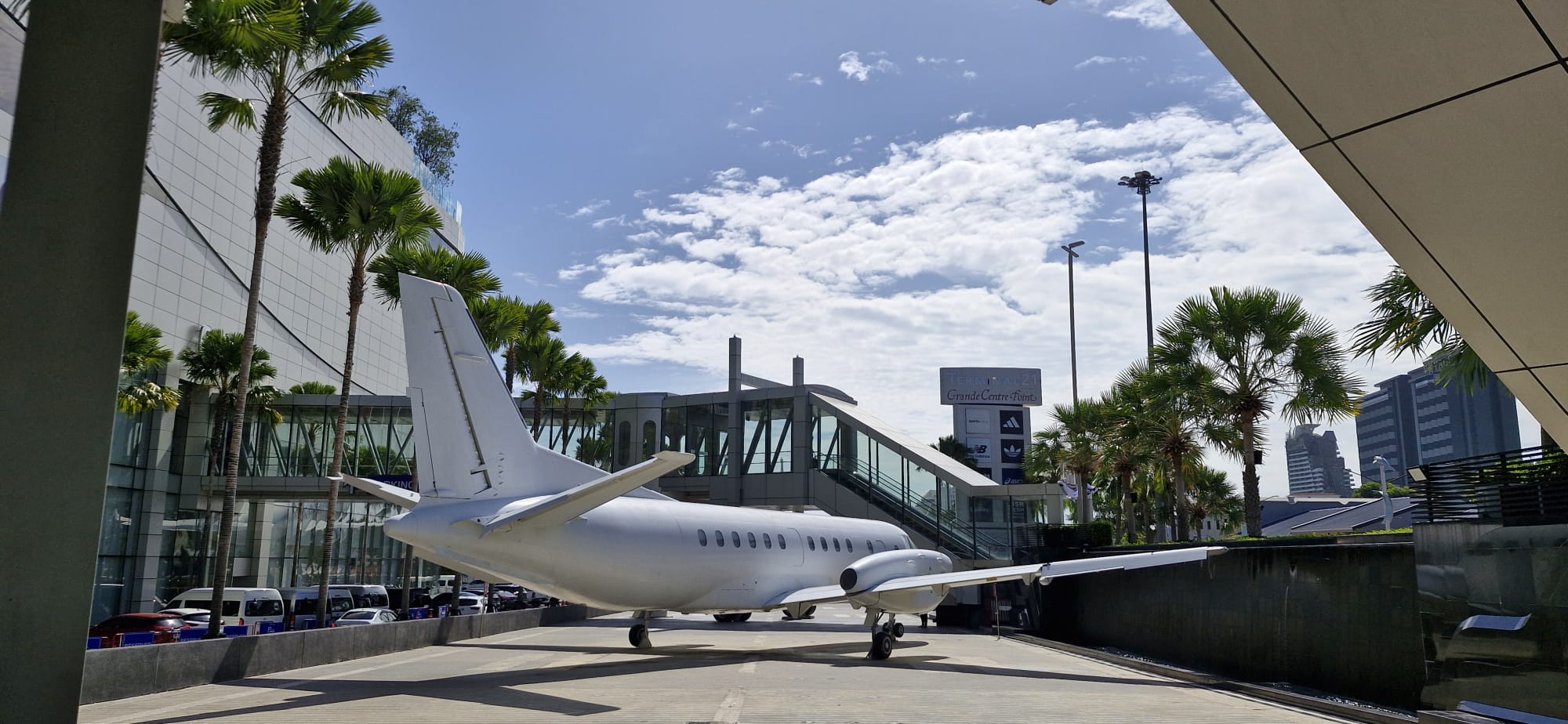 Long-haul flight over 50: arriving in Bangkok in good shape