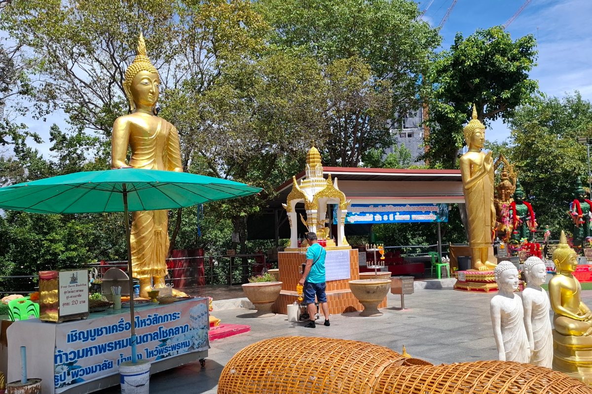 Pratumnak Hill: The Other Side of Pattaya