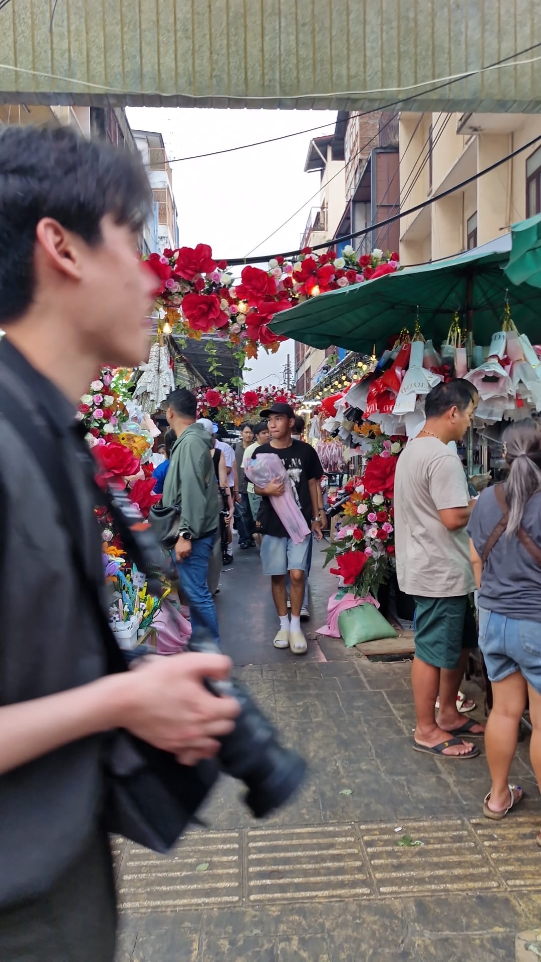 What Thailand Can Teach a Writer About Contrast and Character