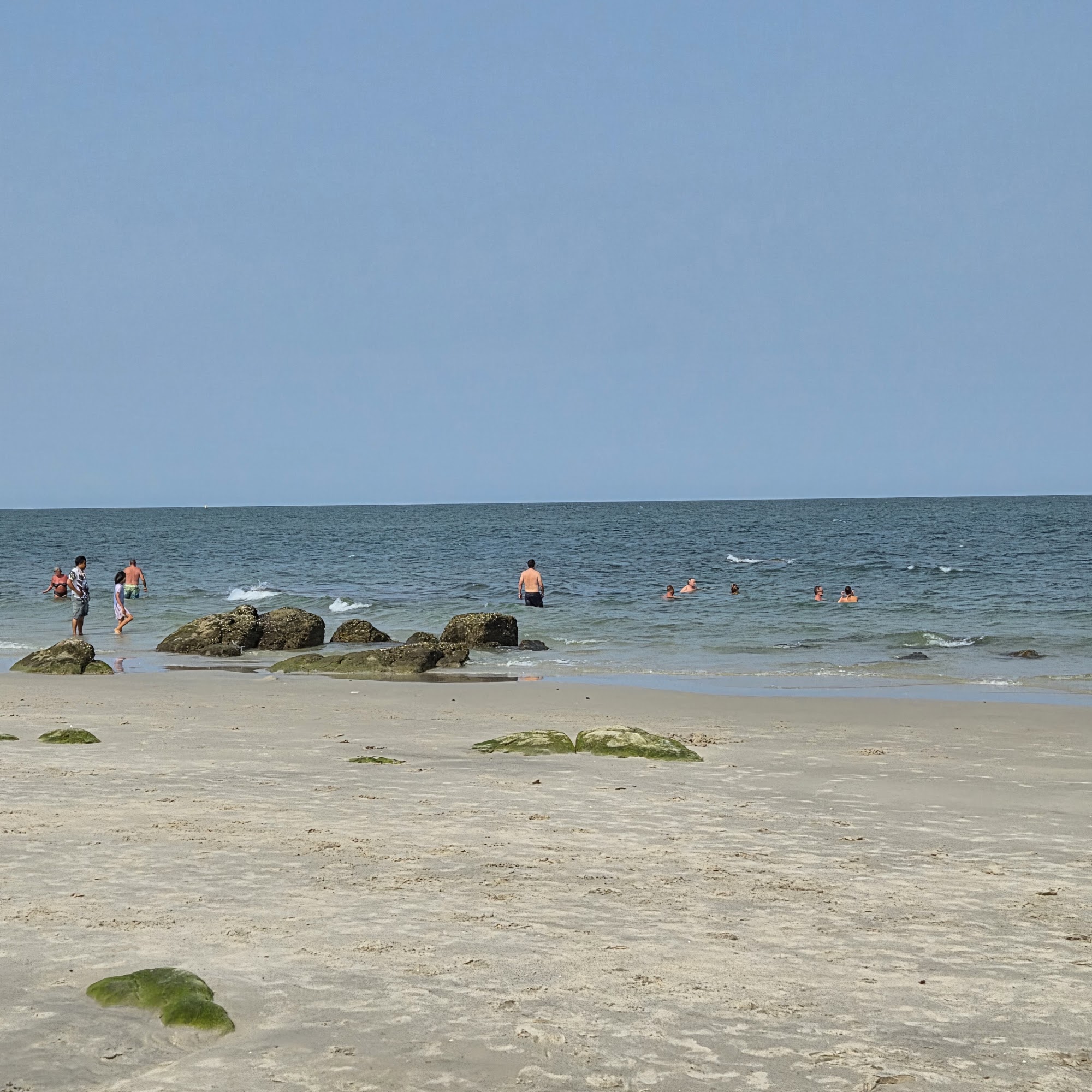 Why is Thailand reassuring tourists?