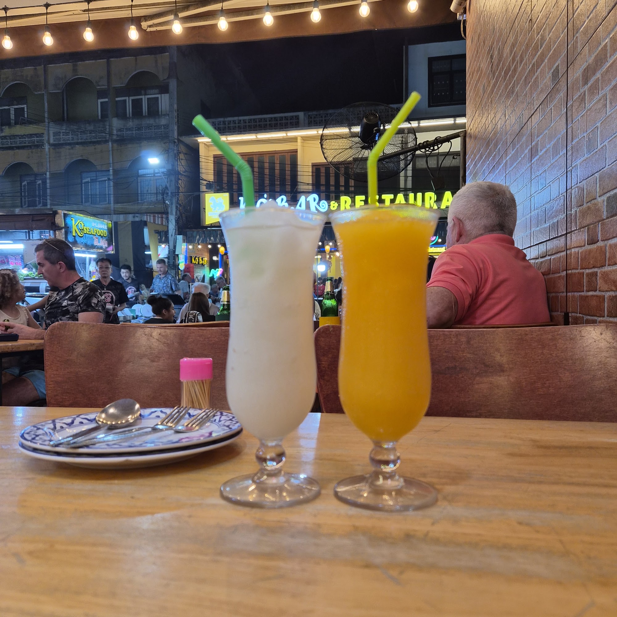 Travelling Thailand differently: stress-free Bangkok tips