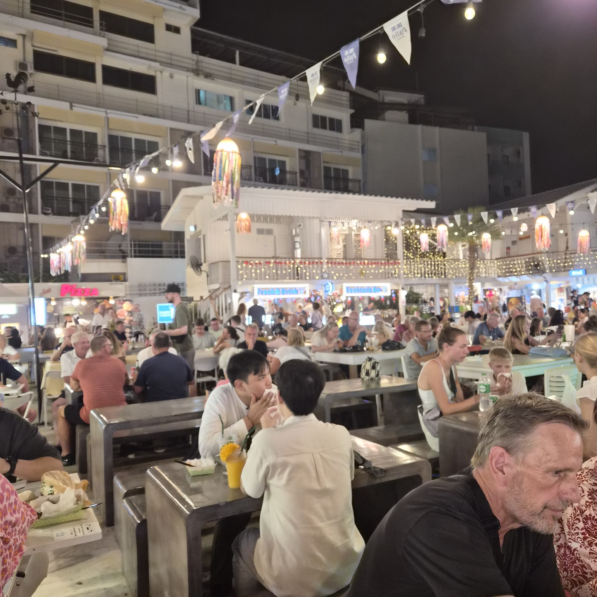 Where to read La Saison du souffle in Bangkok?